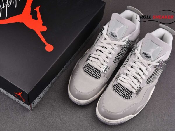 Nike Air Jordan 4“Light Iron Ore”