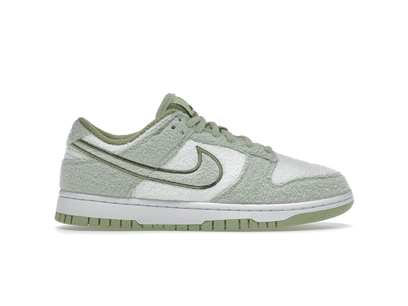 Nike Dunk Low SE Fleece Pack ‘Honeydew’