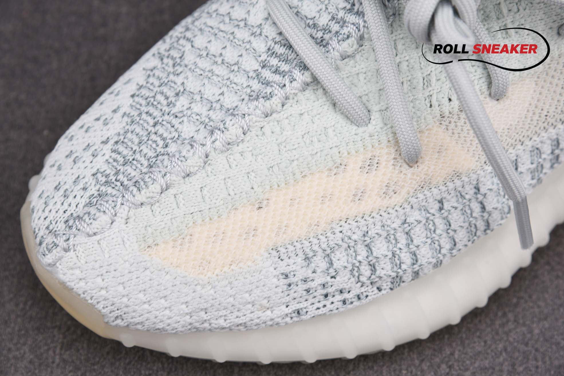 Adidas Yeezy 350 V2 Cloud White