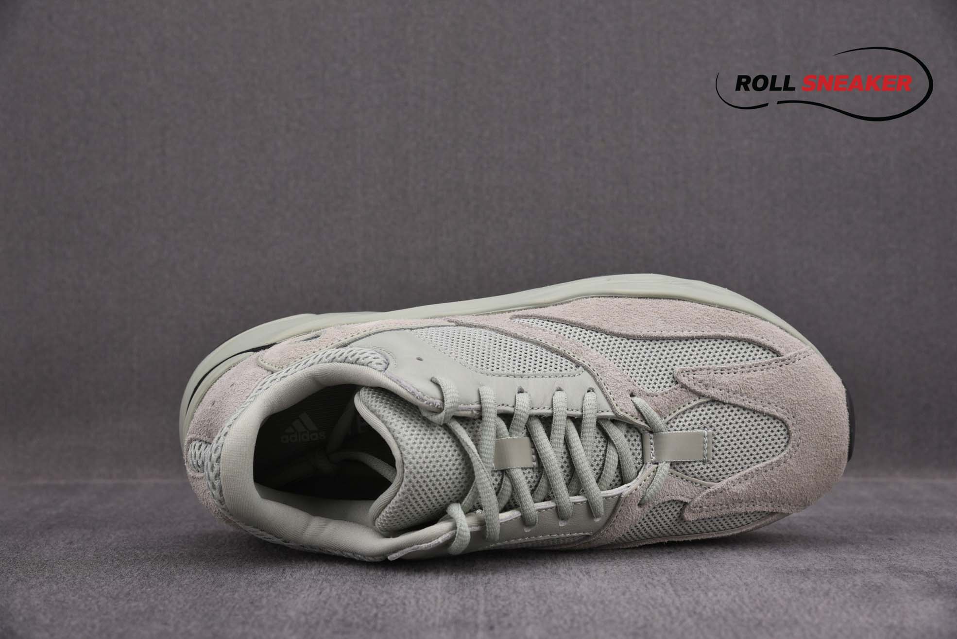 Adidas Yeezy 700 Salt