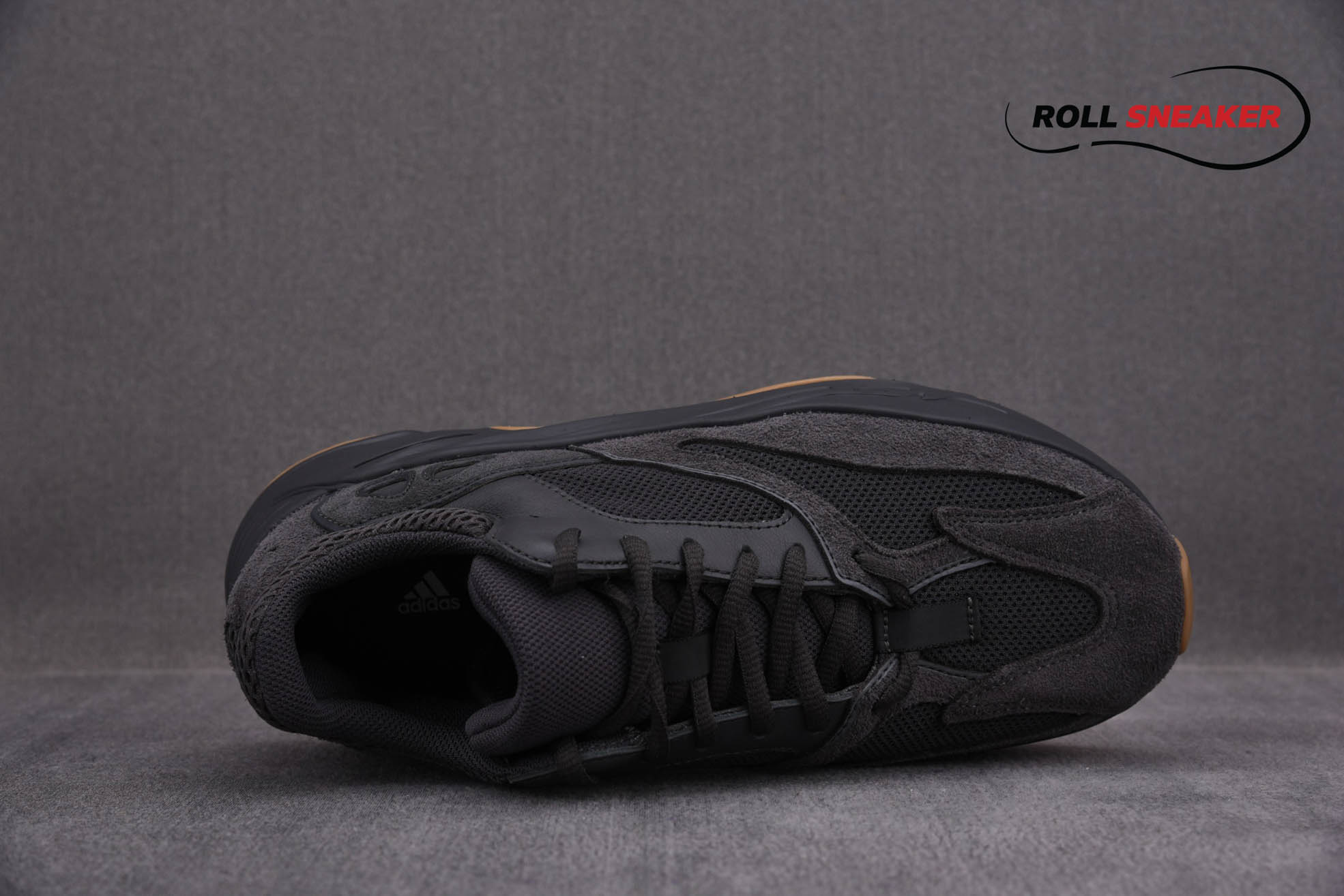 Adidas Yeezy 700 Utility Black