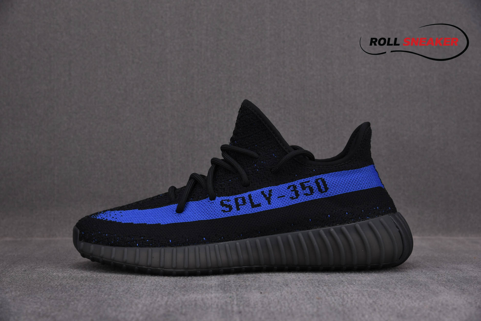 Adidas Yeezy Boost 350 V2 ‘Dazzling Blue’
