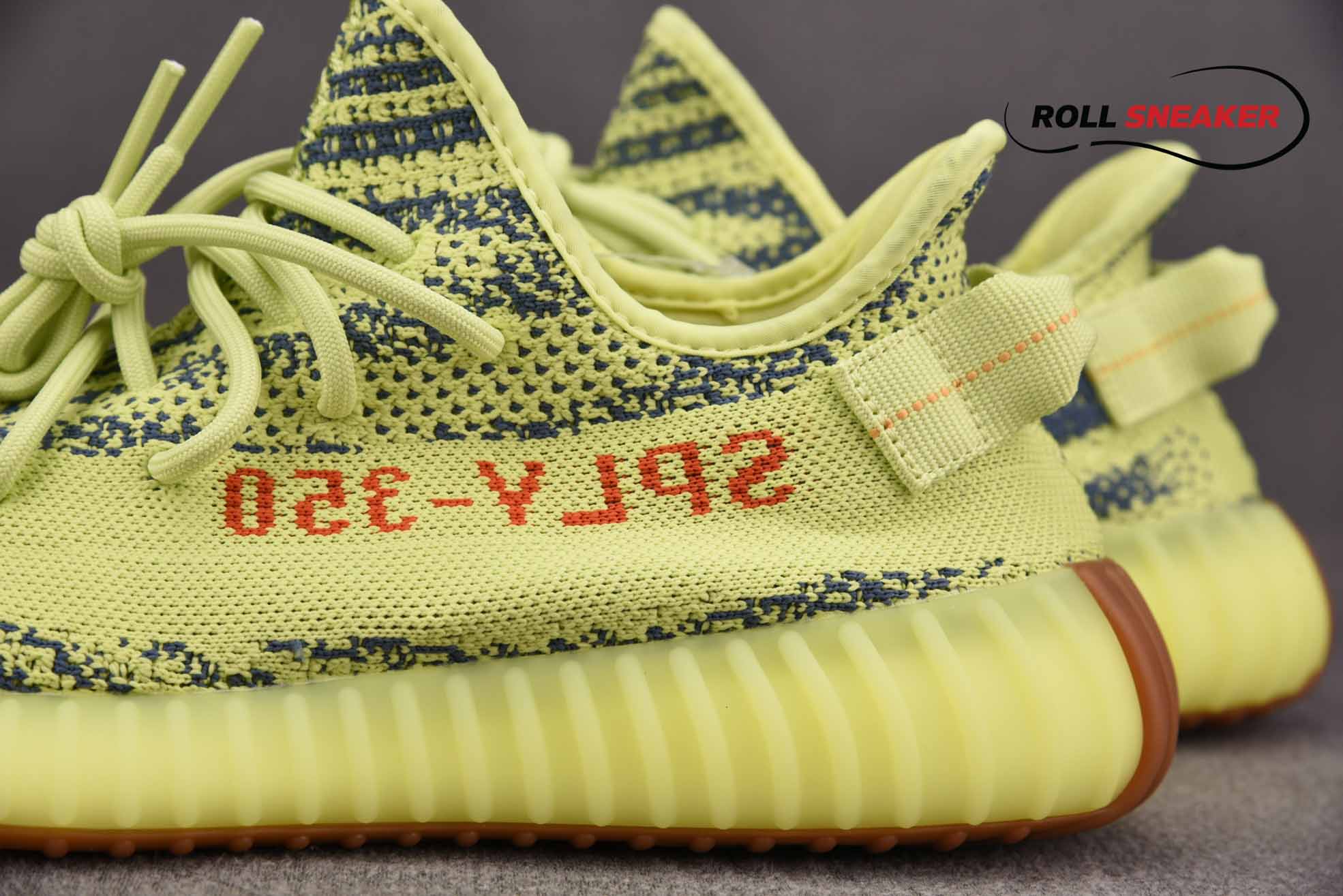 Adidas Yeezy Boost 350 V2 ‘Semi Frozen Yellow’
