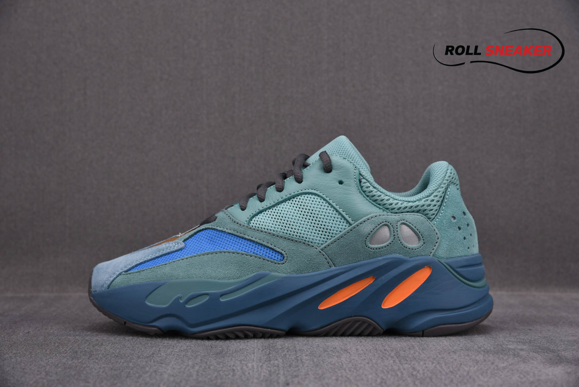 Adidas Yeezy Boost 700 ‘Faded Azure’
