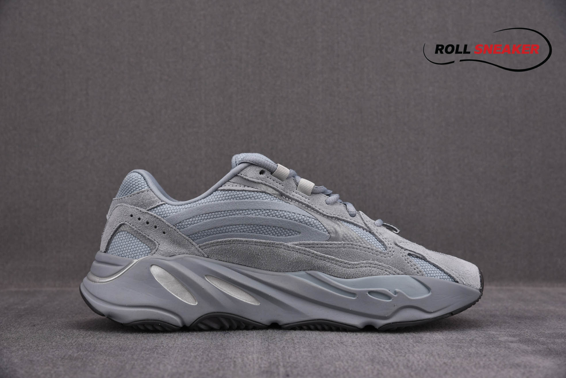 Adidas Yeezy Boost 700 V2 ‘Hospital Blue’
