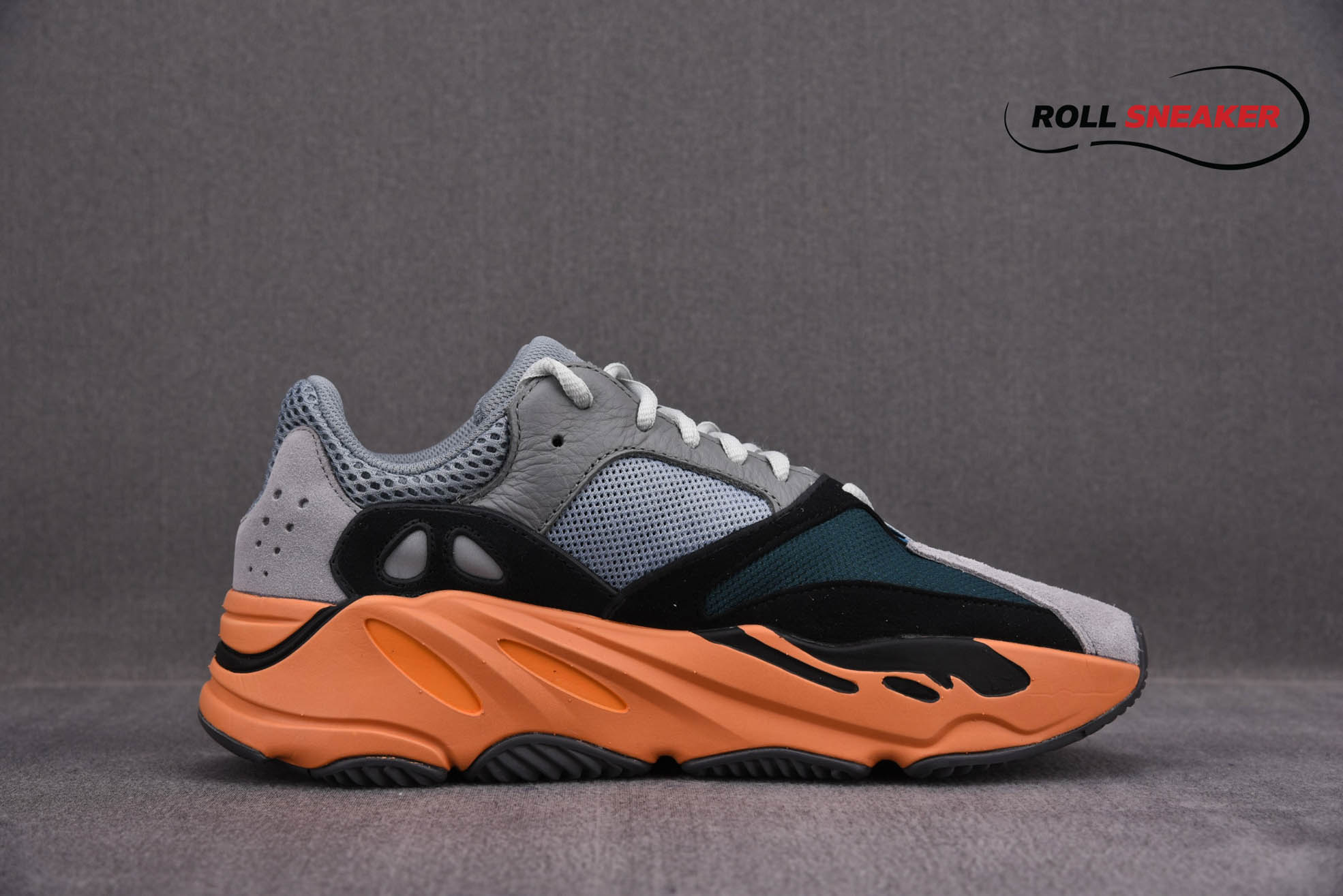 Adidas Yeezy Boost 700 ‘Wash Orange’
