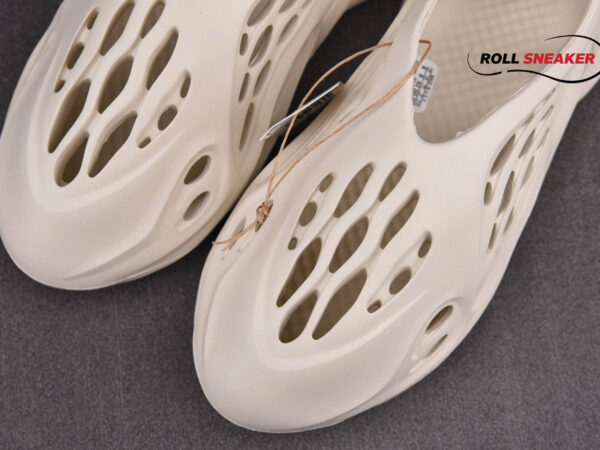 Adidas Yeezy Foam Runner màu trắng