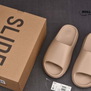 Adidas Yeezy Slide ‘Pure’