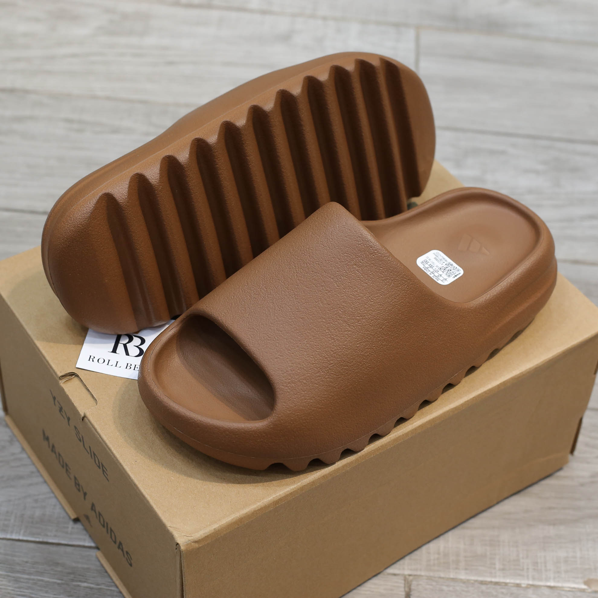 Adidas Yeezy Slide“Flax” 