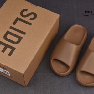 Adidas Yeezy Slides ‘Core’ 2021