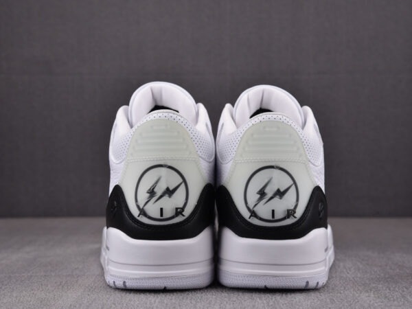 Fragment Design x Air Jordan 3 Retro SP“White”