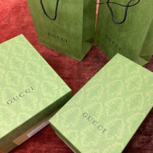 Gucci Ace Bee thêu Ong