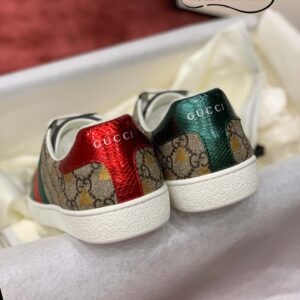 Gucci Ace GG Supreme Bees