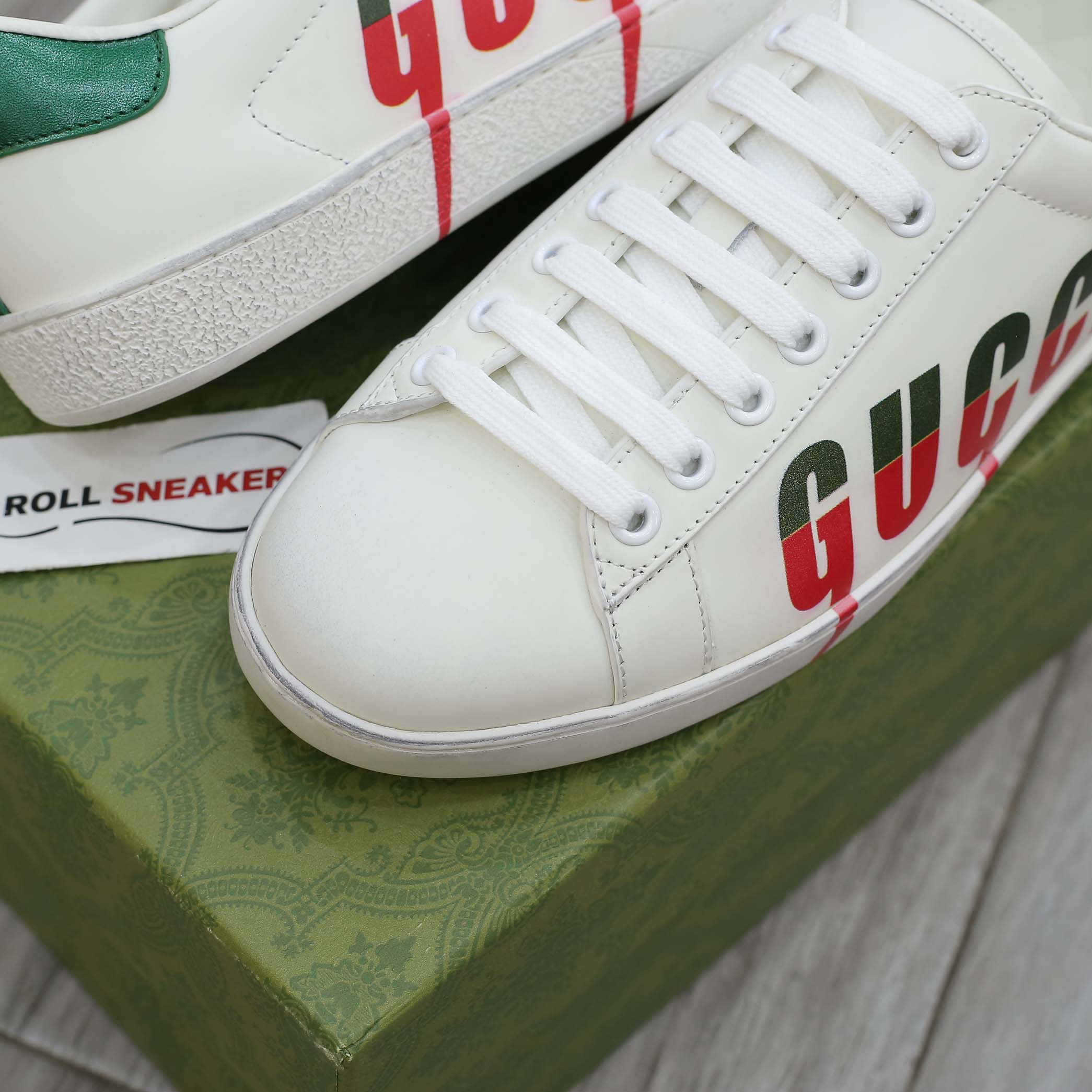 Gucci Ace ‘Gucci Blade Distressed White 