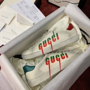 Gucci Ace ‘Gucci Blade Distressed White