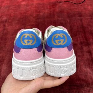 Gucci GG Supreme Sneaker Pink