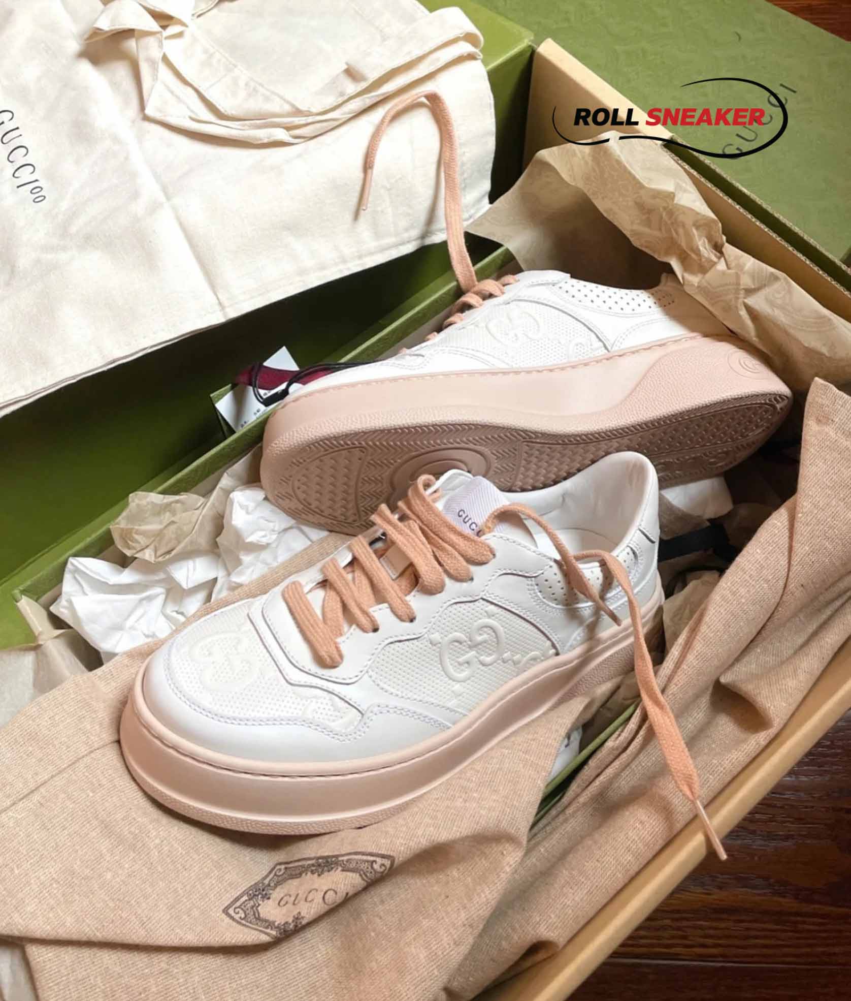 Gucci GG Supreme Sneaker White Pink 