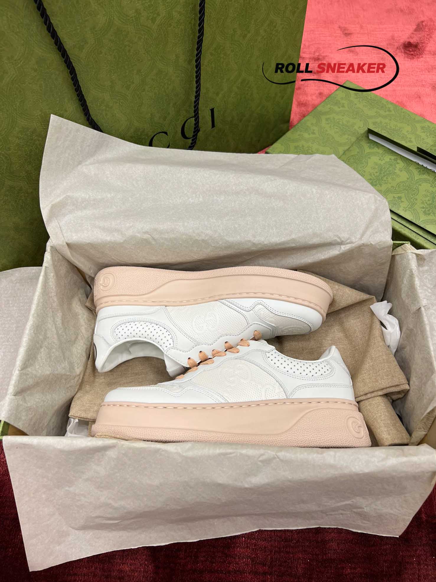 Gucci GG Supreme Sneaker White Pink 