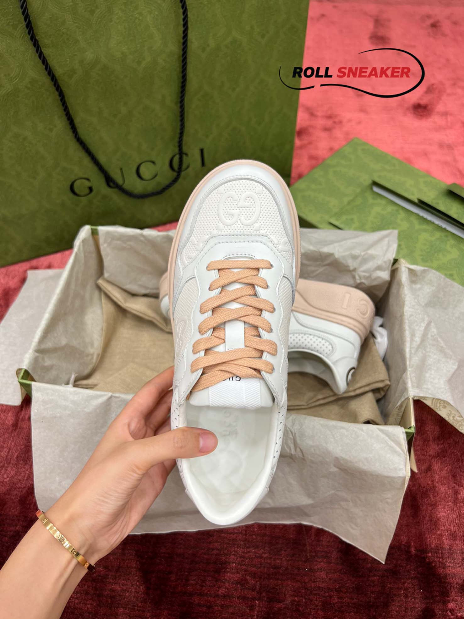 Gucci GG Supreme Sneaker White Pink 