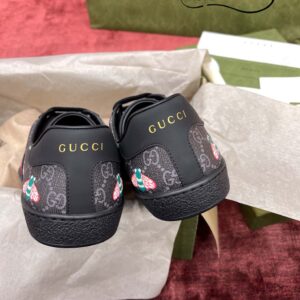 Gucci Men’s Bee Print Ace Sneaker