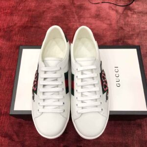 Gucci Rắn “White Snake”