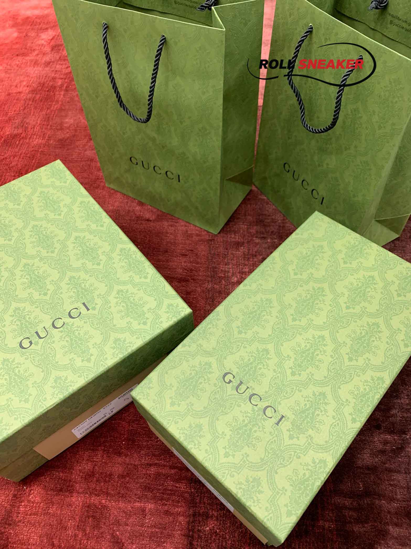 Gucci Rắn “White Snake” 