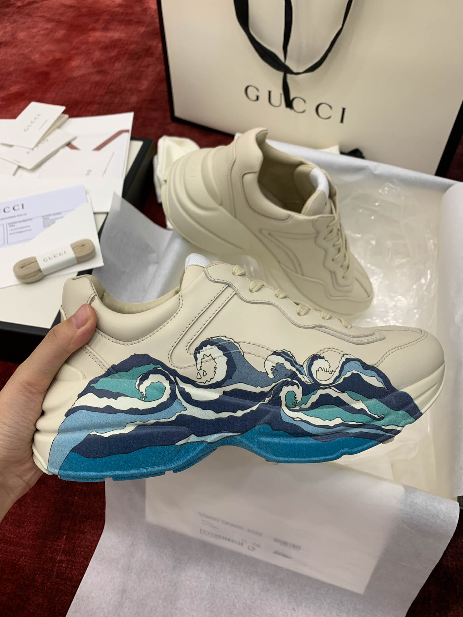 Gucci Rhyton Leather Sneaker With Wave Best Quality
