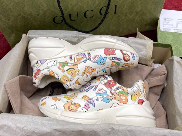 Gucci Rhyton Sneaker With Animal Print Pikarar