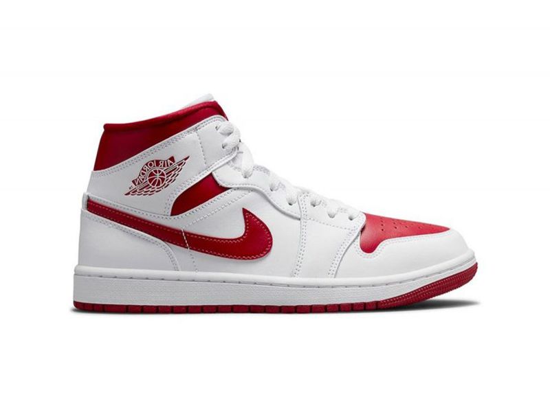 Nike air Jordan 1 Mid Red toe