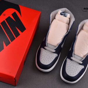 Nike Air Jordan 1 High ’85 – College Navy