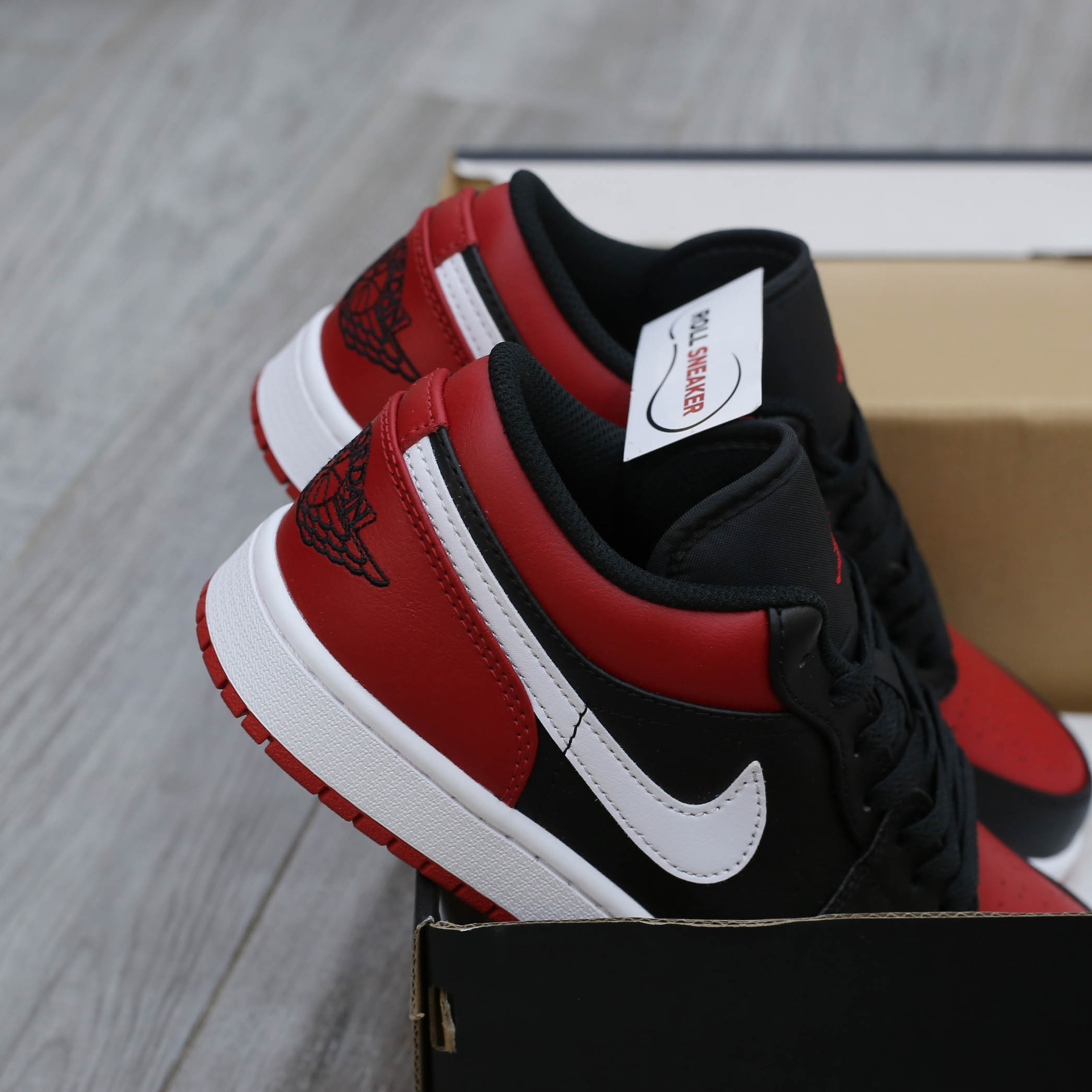 Nike Air Jordan 1 Low Alternate Bred Toe