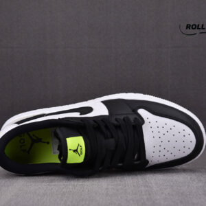 Nike Air Jordan 1 Low Golf ‘Phantom Volt’