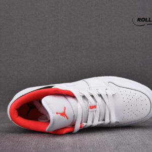 Nike Air Jordan 1 Low GS ‘Chicago Home’