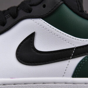 Nike Air Jordan 1 Low GS ‘Green Toe’