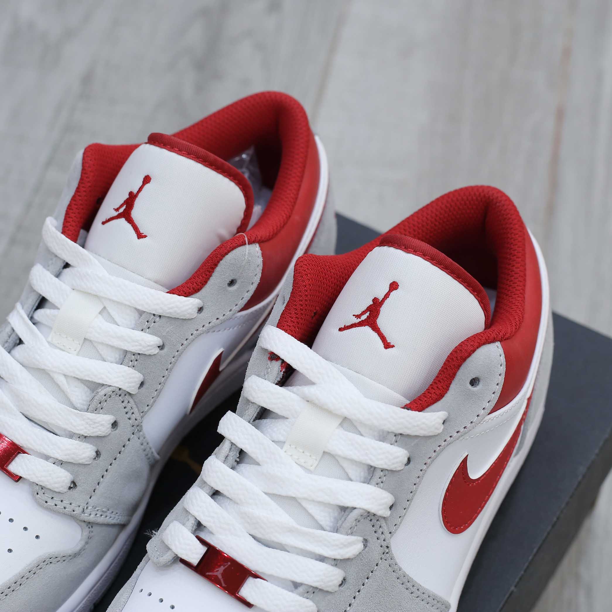 Nike Air Jordan 1 Low Light Smoke Grey Gym Red