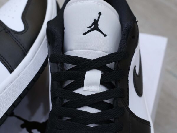 Nike Air Jordan 1 Low ‘Panda’ 2023