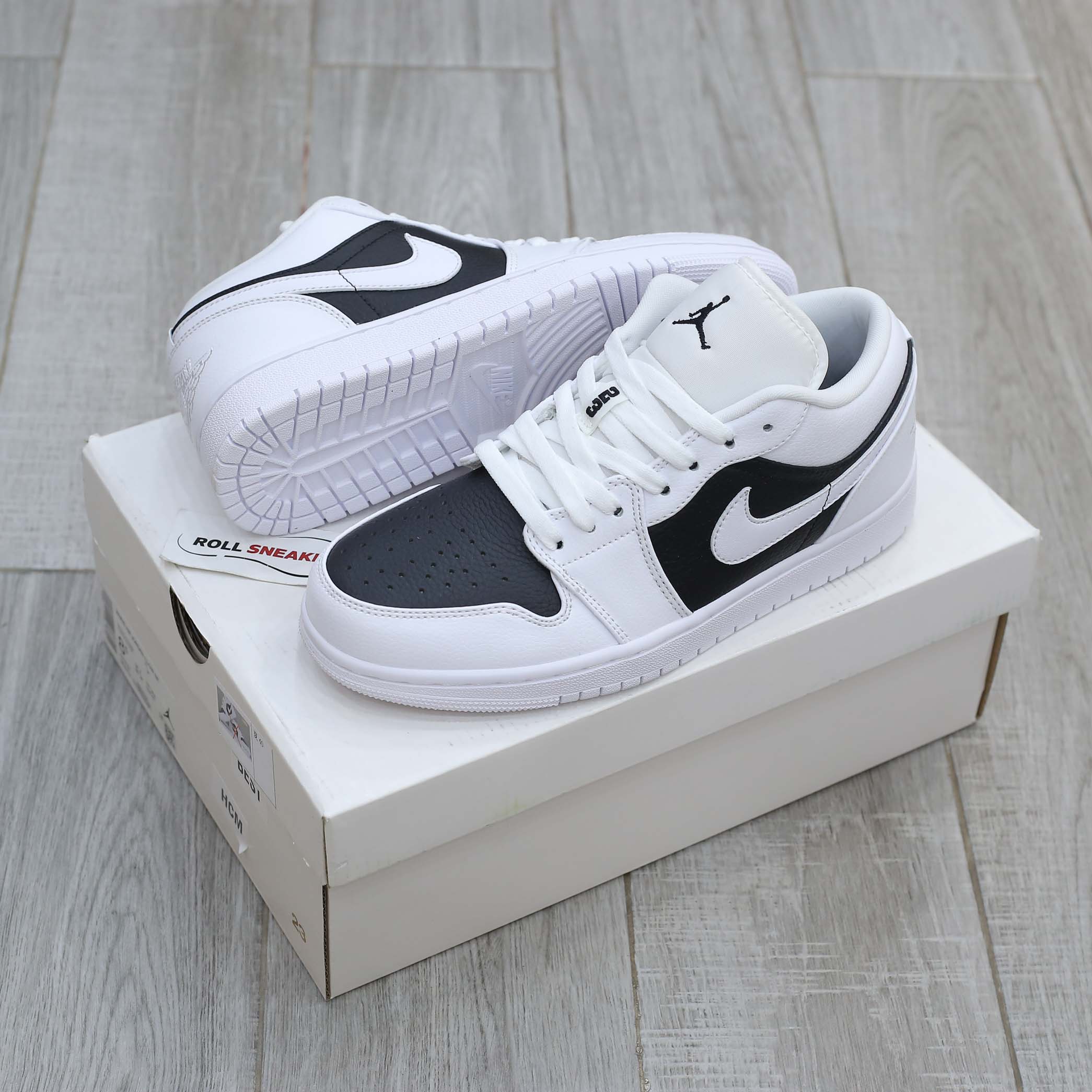 Nike Air Jordan 1 Low Panda