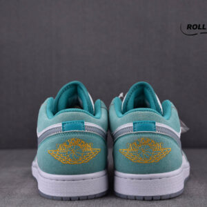 Nike Air Jordan 1 Low SE GS ‘New Emerald’