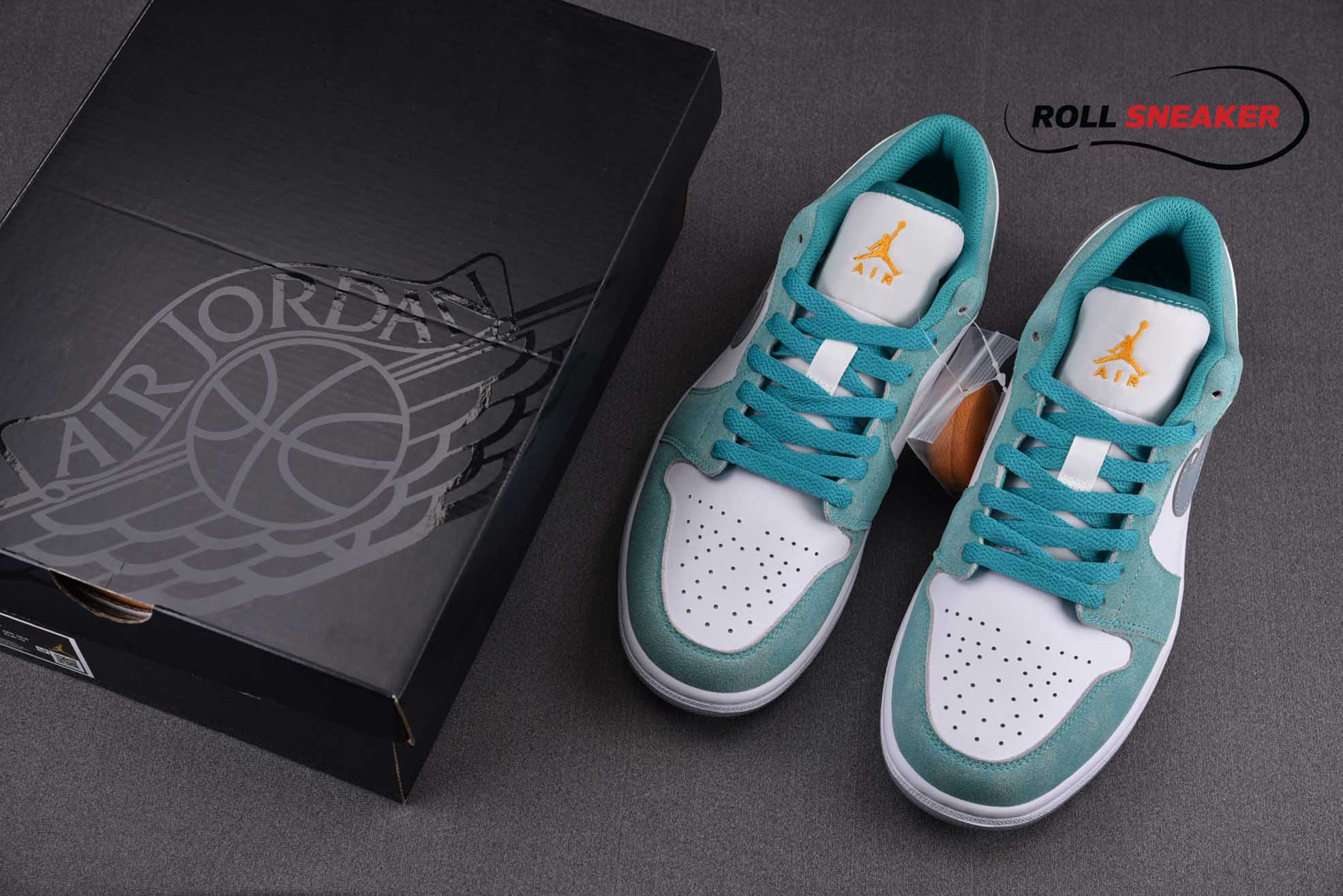 Nike Air Jordan 1 Low SE GS ‘New Emerald’