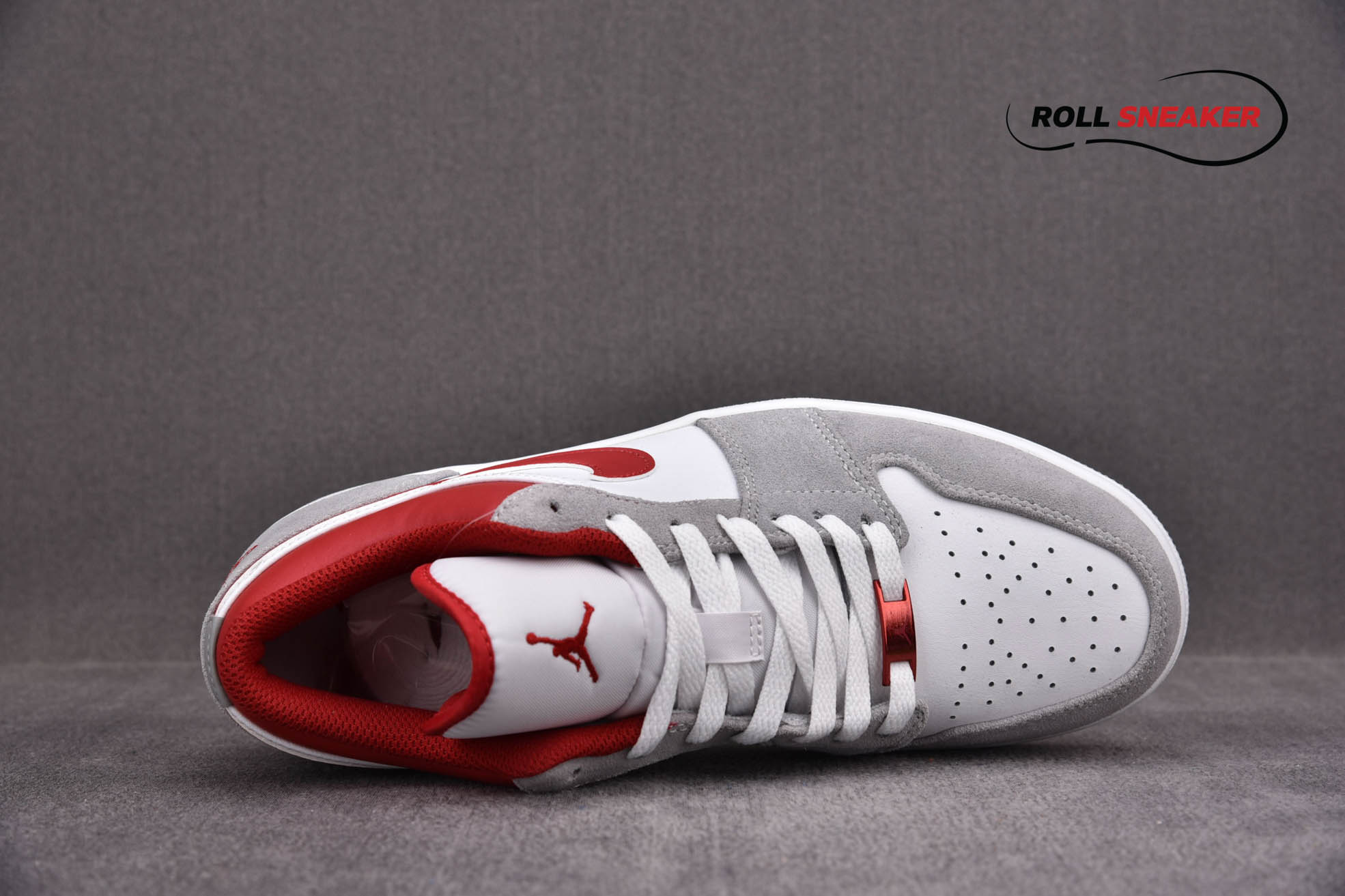 Nike Air Jordan 1 Low SE ‘Light Smoke Grey Gym Red’
