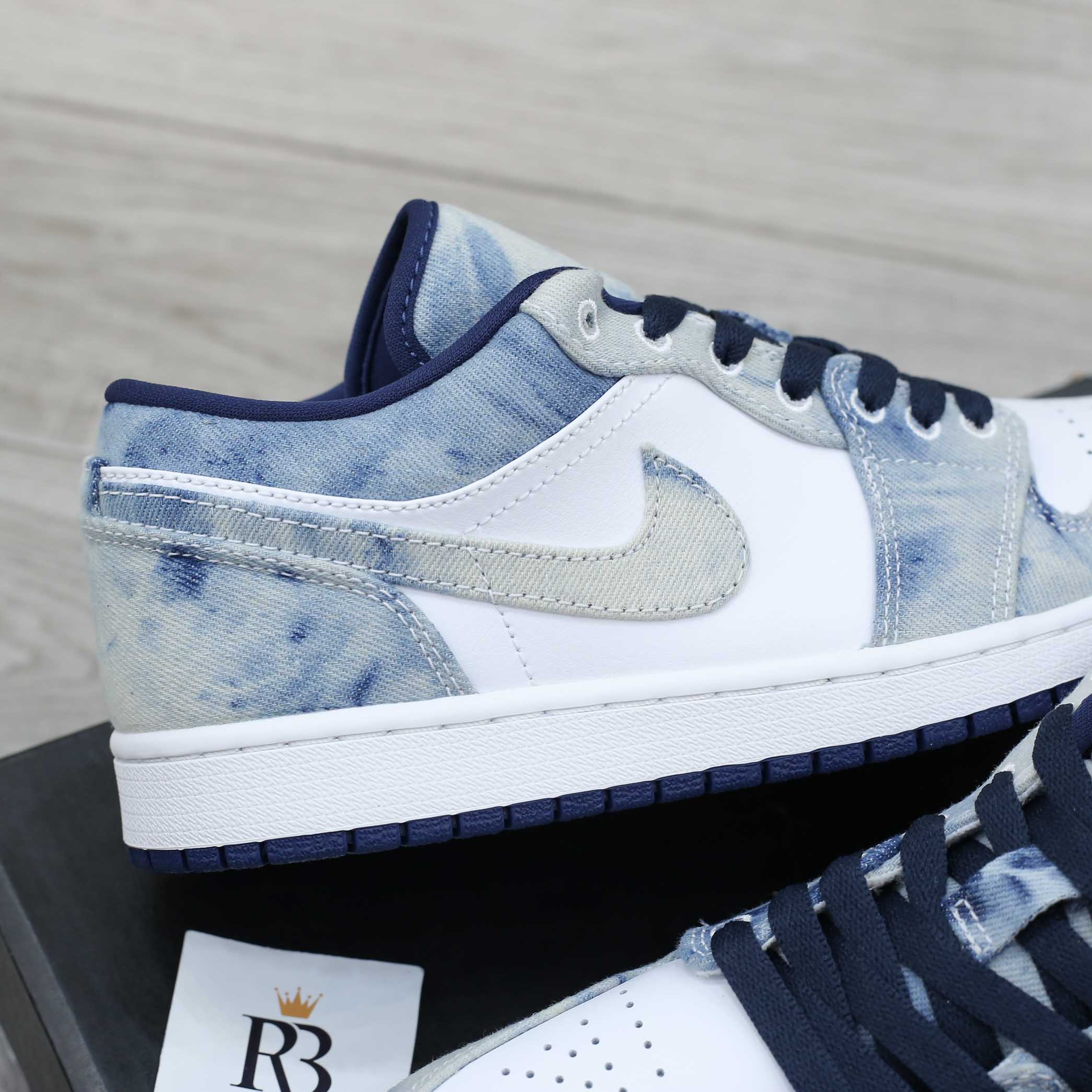 Nike Air Jordan 1 Low SE Washed Denim