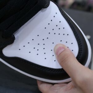 Nike Air Jordan 1 Low Smoke Grey V3