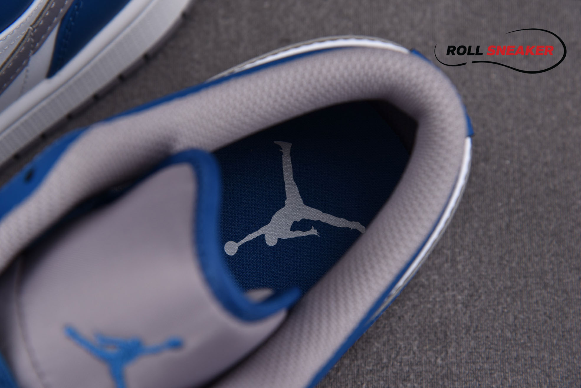 Nike Air Jordan 1 Low ‘True Blue Cement’