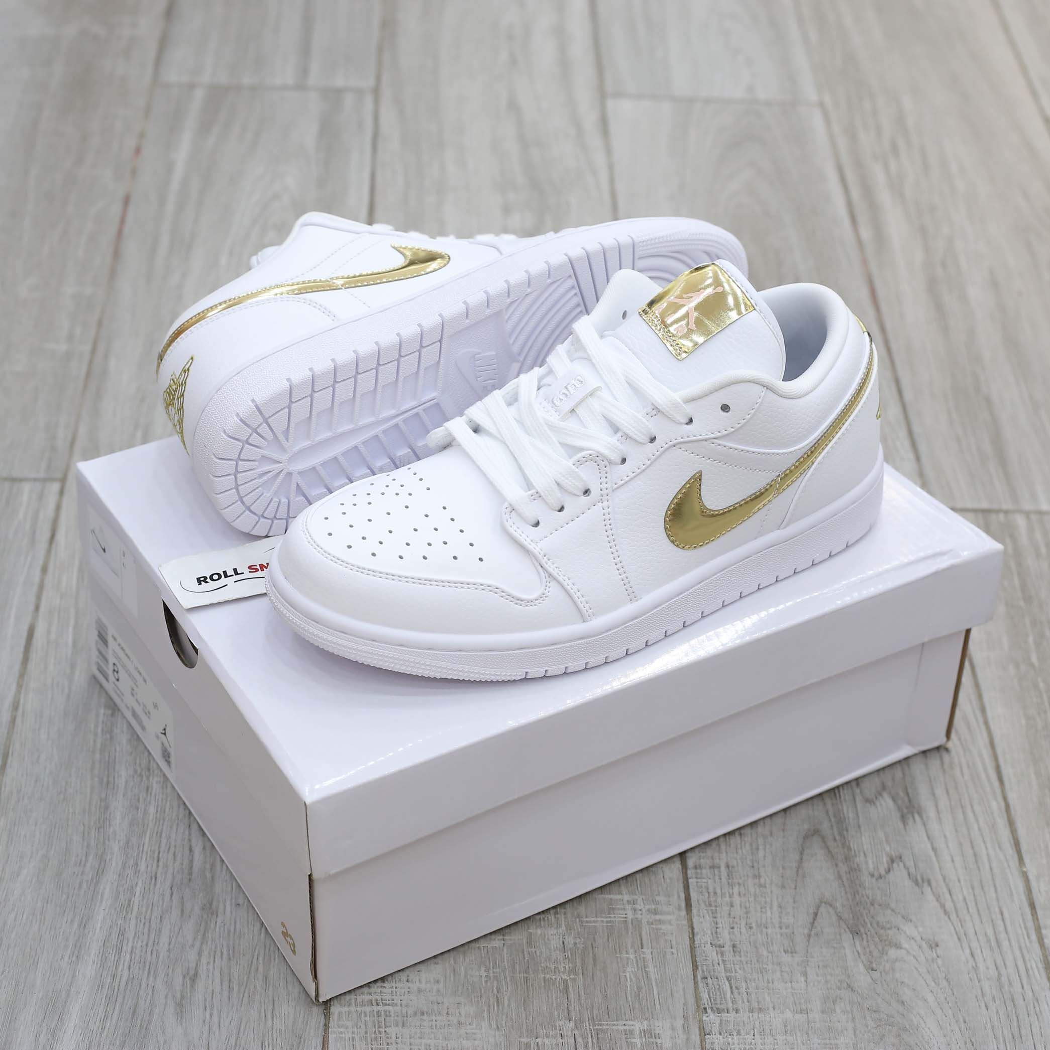 Nike Air Jordan 1 Low White Metallic Gold