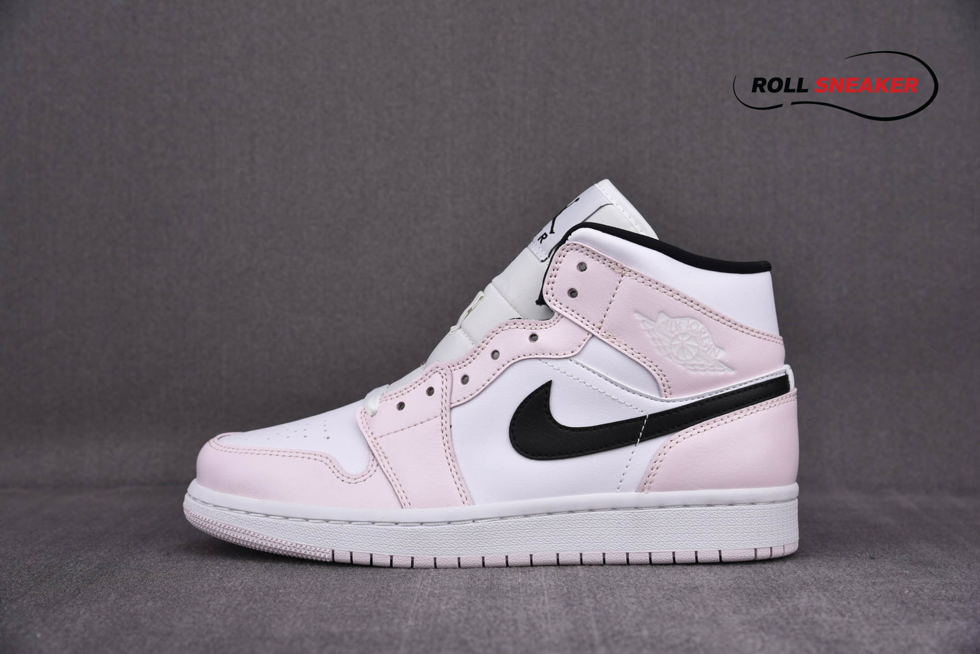 Nike Air Jordan 1 Mid ‘Barely Rose’
