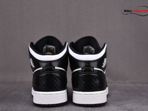 Nike Air Jordan 1 Mid ‘Carbon Fiber’