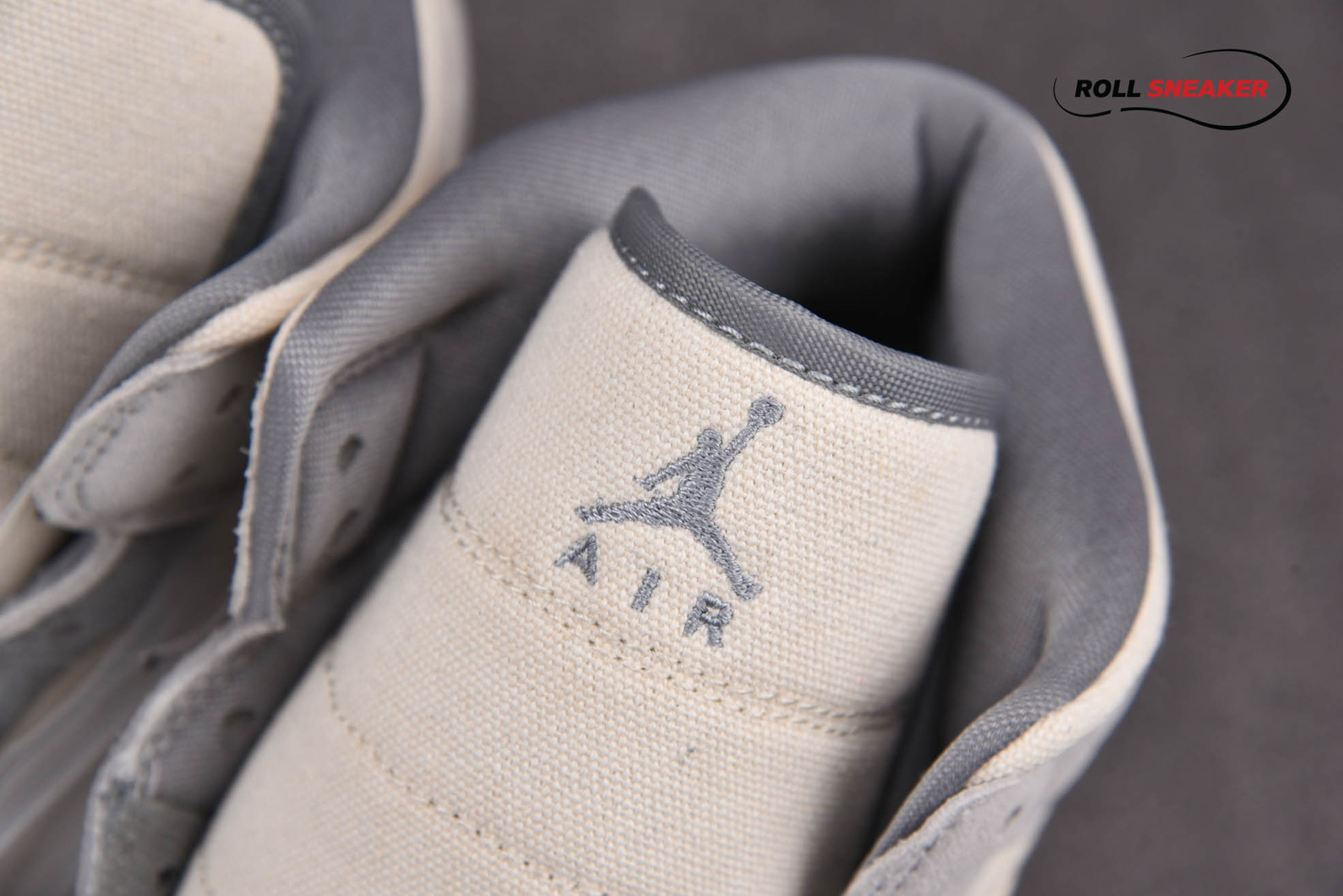 Nike Air Jordan 1 Mid Cream Grey

