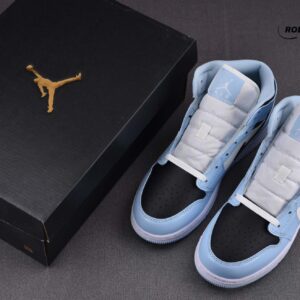 Nike Air Jordan 1 Mid GS ‘Ice Blue’