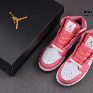 Nike Air Jordan 1 mid GS – Desert Berry Coral Chalk