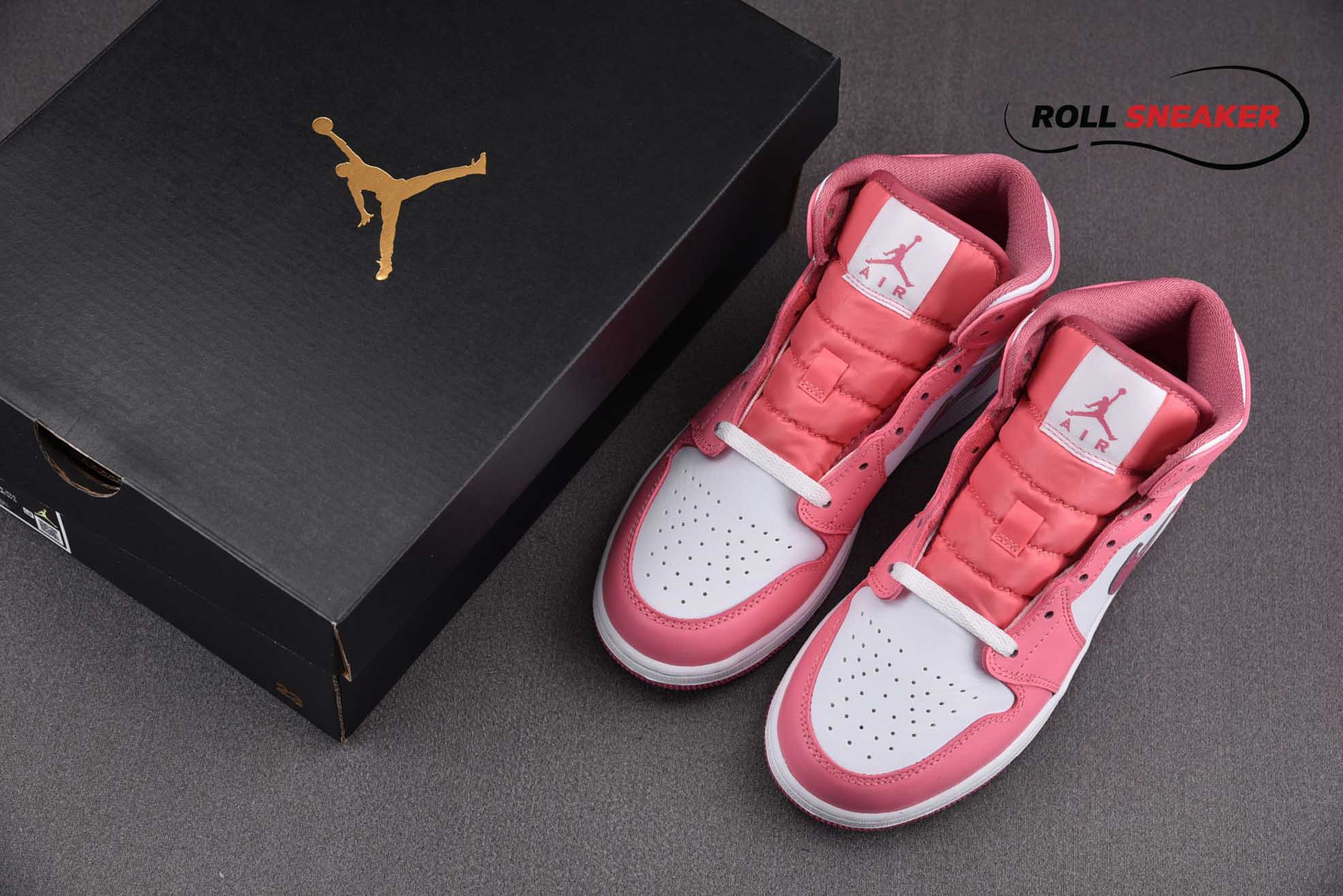 Nike Air Jordan 1 mid GS – Desert Berry Coral Chalk
